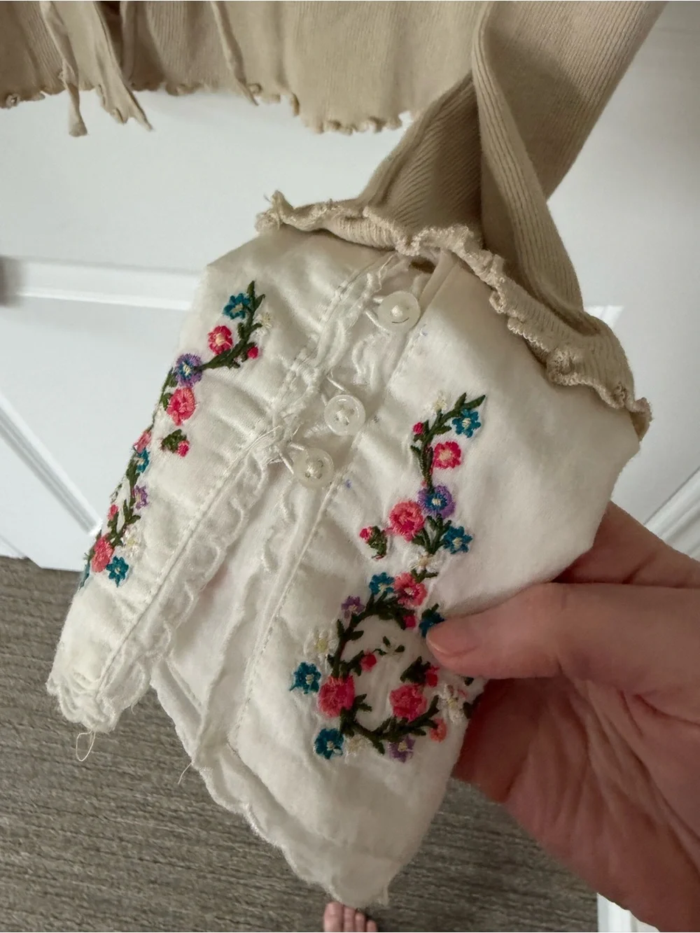 Free People Dipped In Floral Cardi Top Size Small